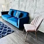 Hollywood Luxury Stay & Free Parking